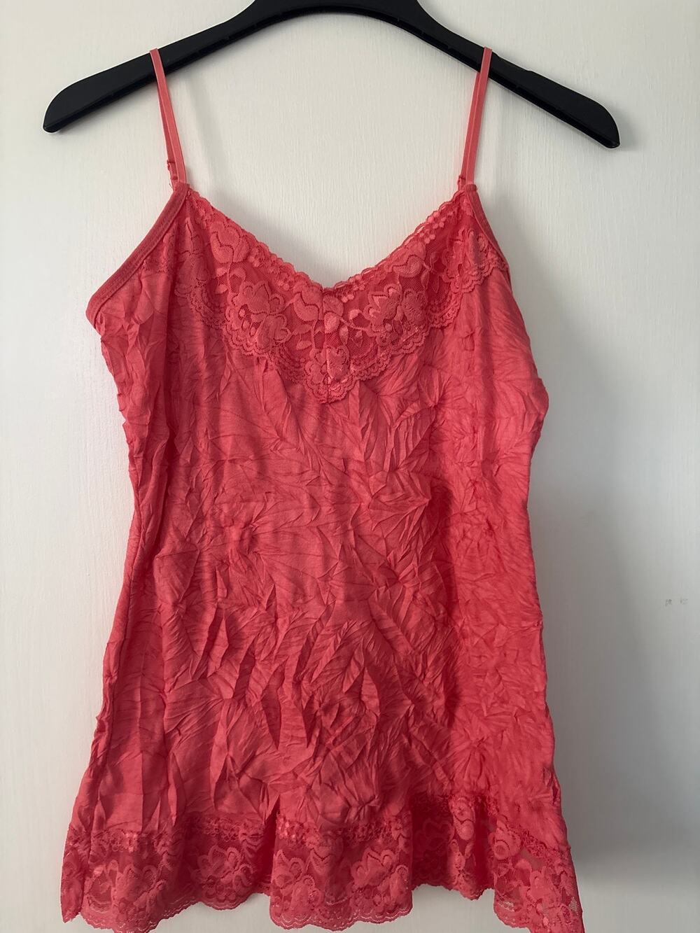 Maurices Y2K Lace Trim Crinkled Textured Fabric Cami Coral Size Large Coquette